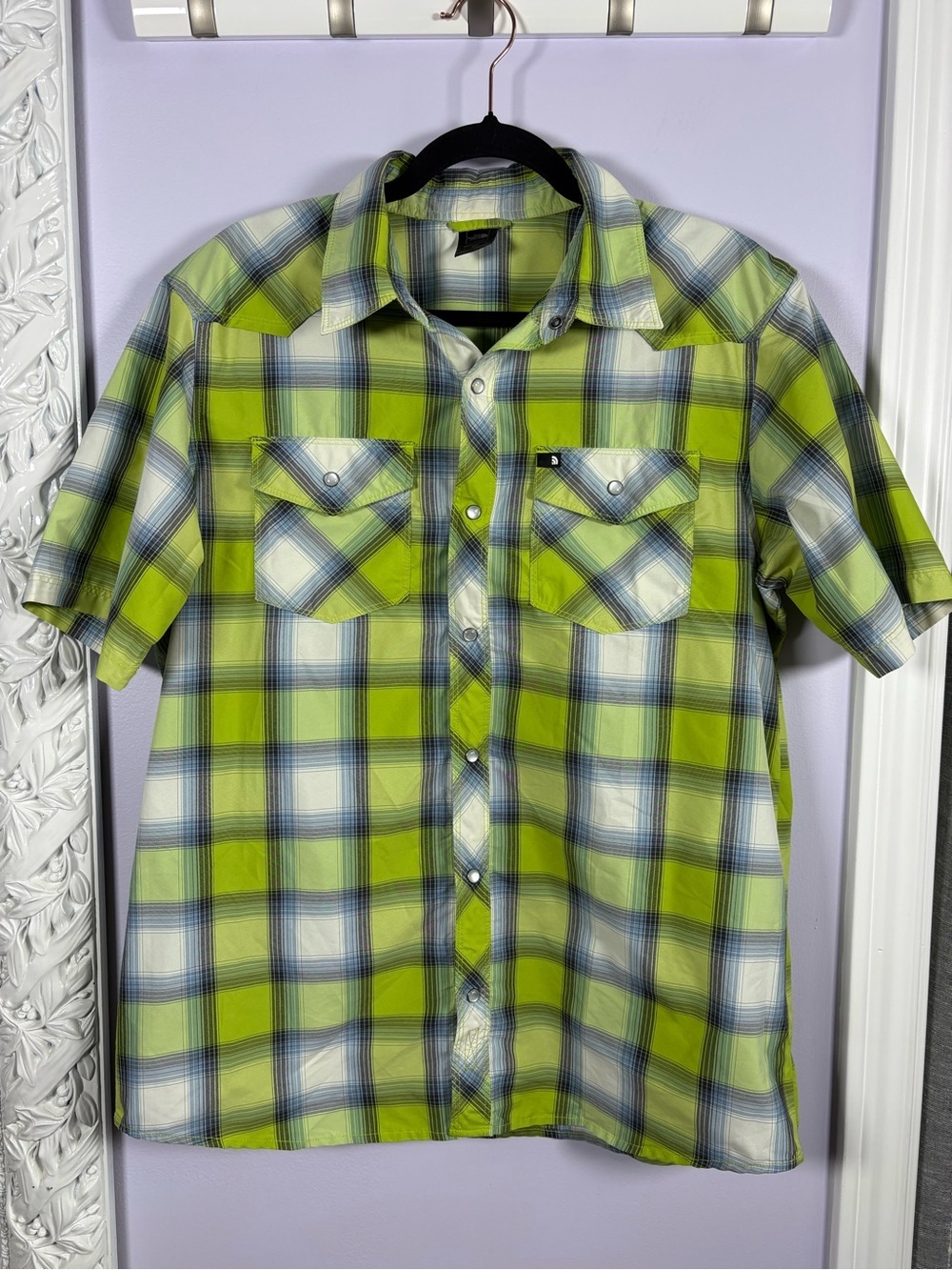The North Face Lime Green Plaid Relaxed Fit Sporty Short Sleeve Button-Up Shirt
